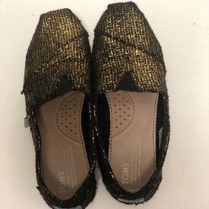 TOMS Bronze Glitter Wool Women's Classics size6.5